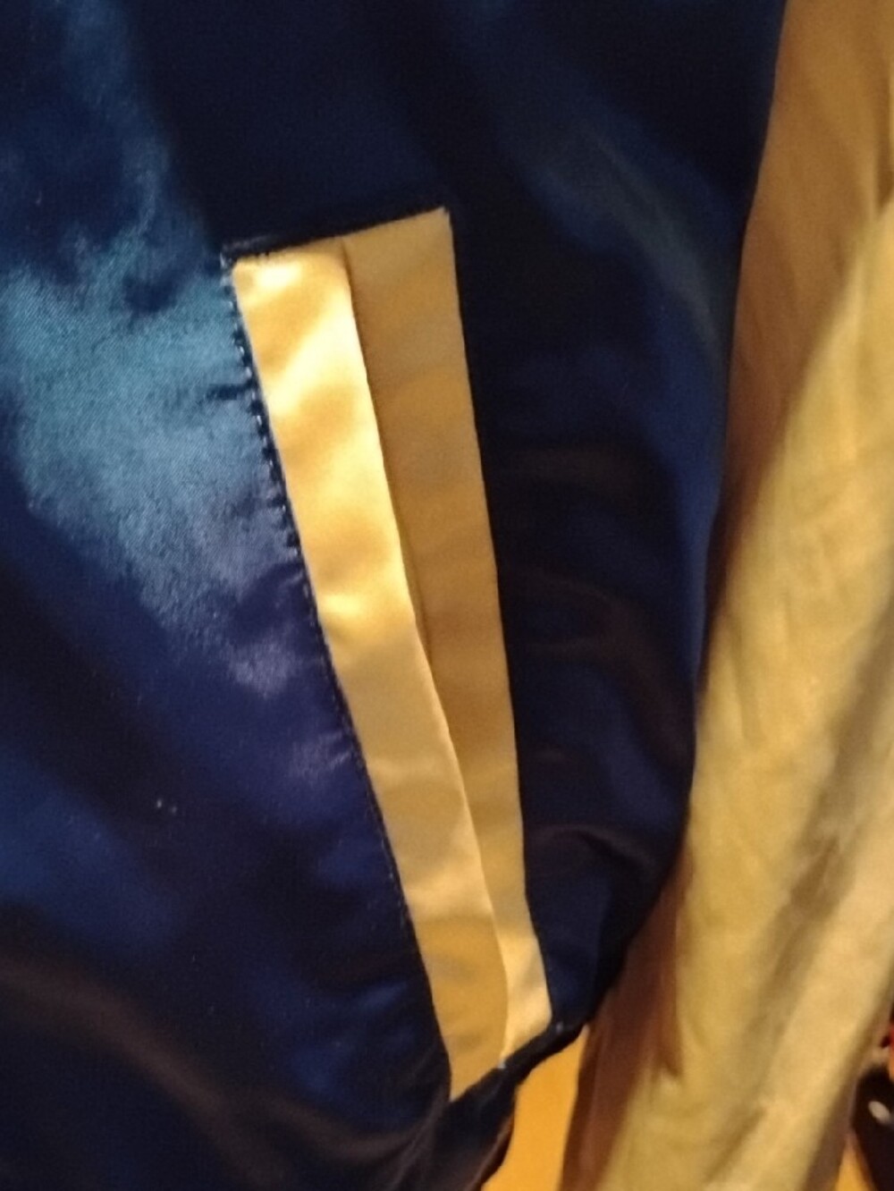 H&M Yale Blue and Cream Varsity Bomber Jacket - Picture 5 of 6